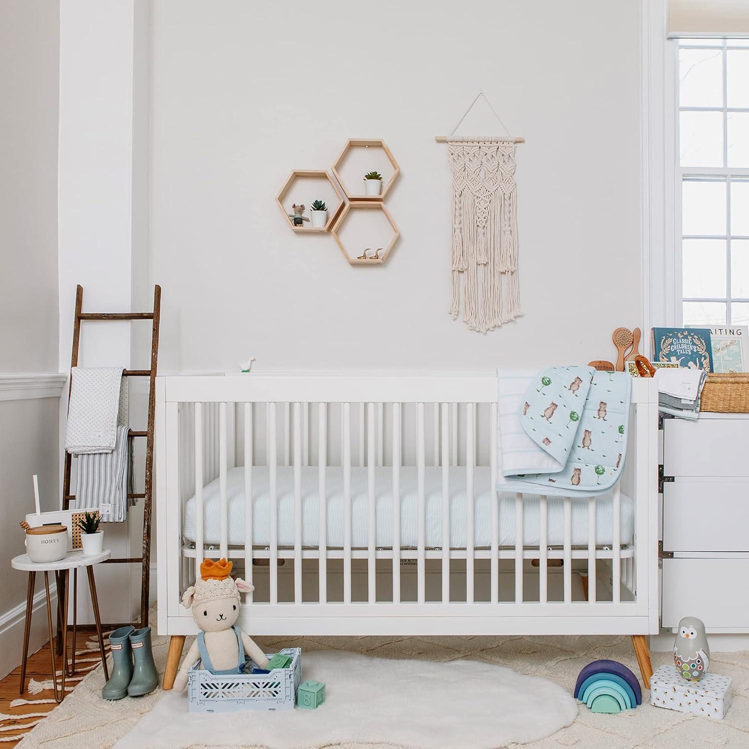 imageBurts Bees Baby Infant Reversible Blankets 100 Organic Cotton GOTS Certified Storybook Bear Prints with Quilting Pattern Soft Nursery Blanket with 100 Polyester Fill for Size 30 x 40 Inch